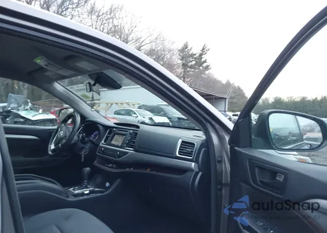 2018 Toyota Highlander Le from USA, damaged, VIN 5TDBZRFH7JS872108